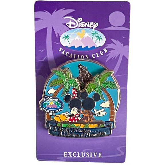 Disney Vacation Club 2011 World of Choices Mickey & Minnie Mouse Spinner Pin - Picture 6 of 8